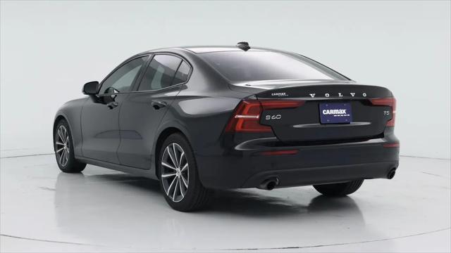 2021 Volvo S60 T5 Momentum
