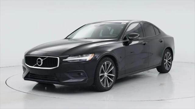 2021 Volvo S60 T5 Momentum