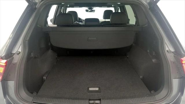 2022 Volkswagen Tiguan 2.0T SEL R-Line
