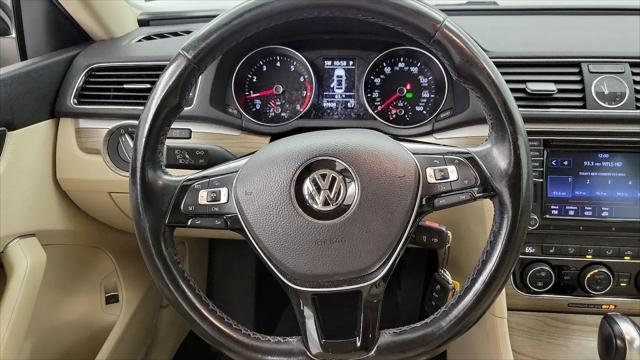 2016 Volkswagen Passat 1.8T SE