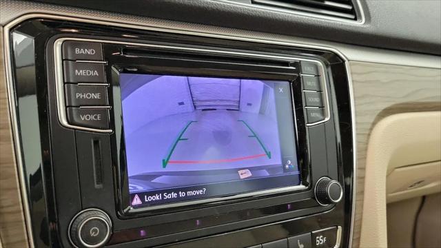 2016 Volkswagen Passat 1.8T SE