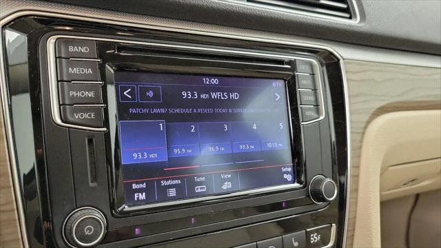 2016 Volkswagen Passat 1.8T SE