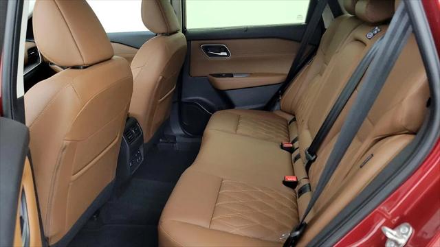 2025 Nissan Rogue Platinum FWD