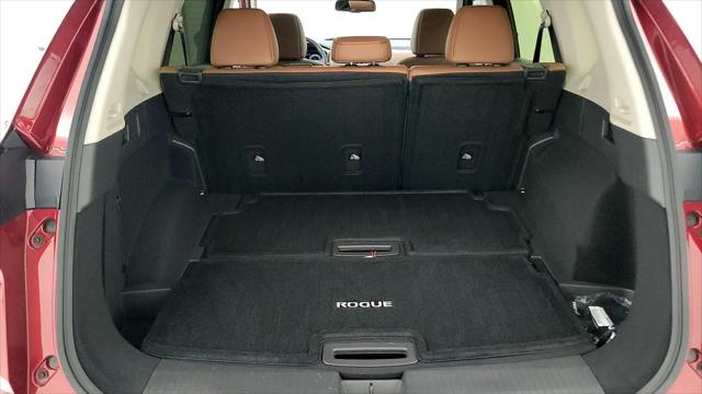 2025 Nissan Rogue Platinum FWD