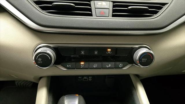 2022 Nissan Altima SV FWD