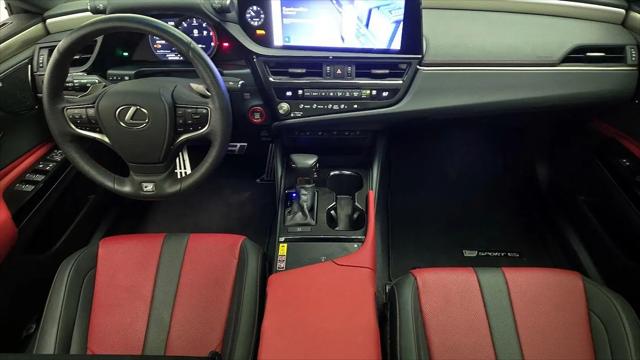 2024 Lexus ES 350 F SPORT Handling