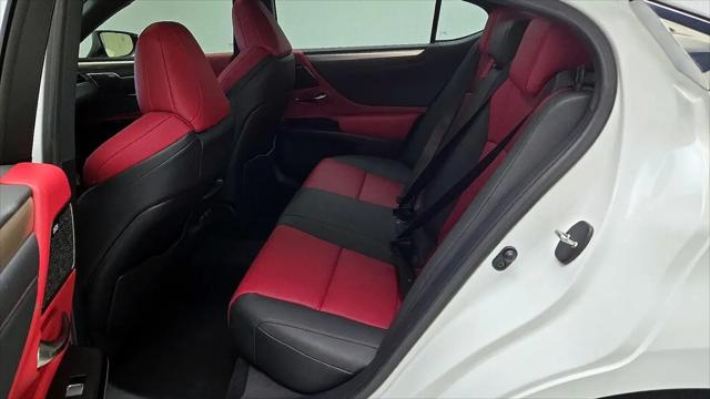 2024 Lexus ES 350 F SPORT Handling
