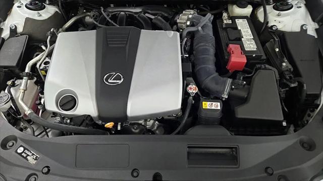 2024 Lexus ES 350 F SPORT Handling