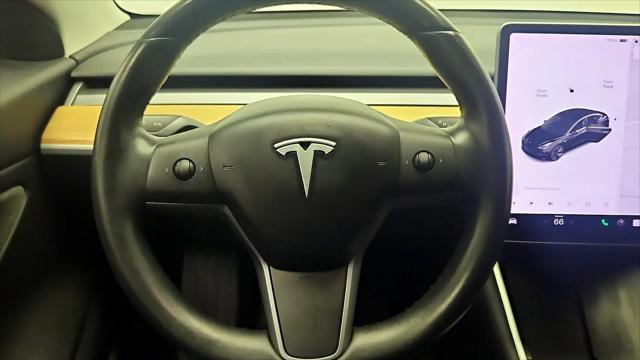2019 Tesla Model 3 Standard Range Plus