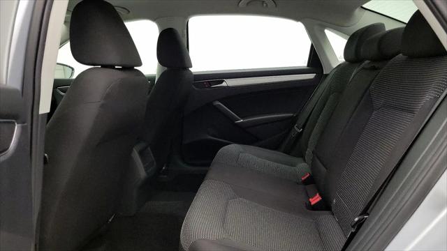 2017 Volkswagen Passat 1.8T S