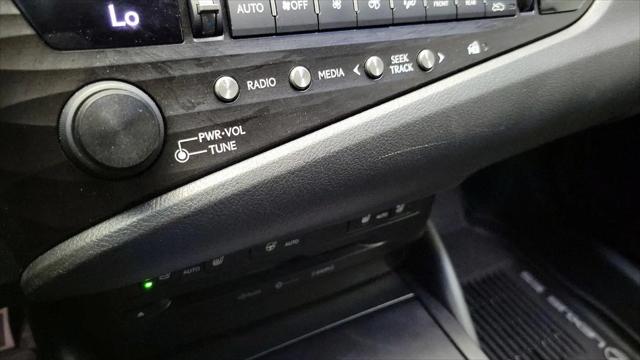 2019 Lexus ES 350 F SPORT