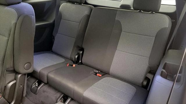 2023 Chevrolet Traverse FWD LT Cloth