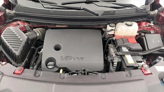 2023 Chevrolet Traverse FWD LT Cloth