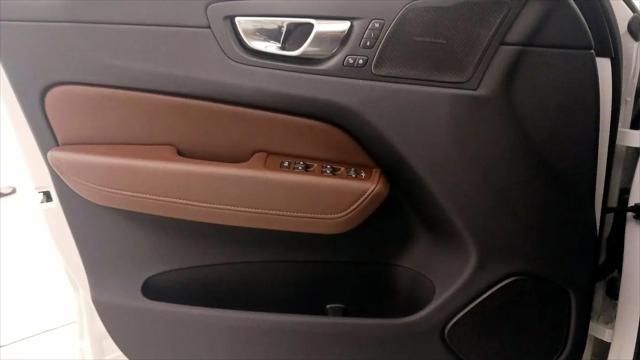 2022 Volvo XC60 Recharge T8 Inscription Extended Range