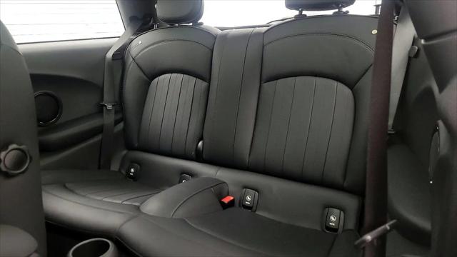 2022 MINI SE Hardtop Cooper