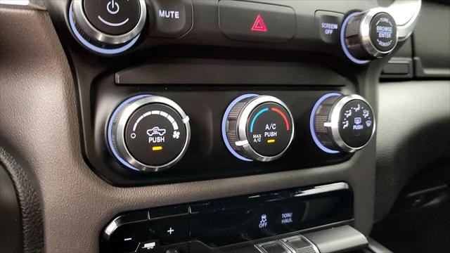 2019 Ram 1500 Big Horn/Lone Star Crew Cab 4x4 5'7" Box