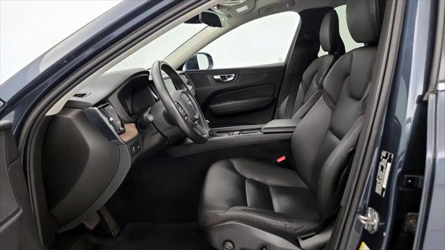 2021 Volvo XC60 T5 Momentum