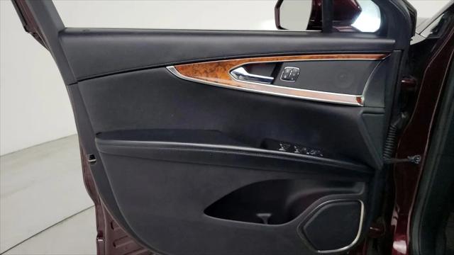 2019 Lincoln Nautilus Select