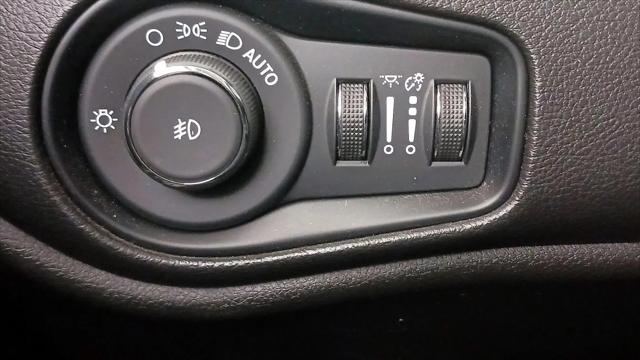 2023 Jeep Renegade Trailhawk 4x4