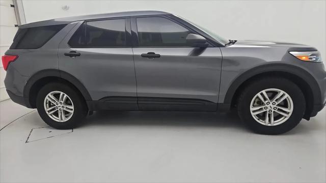 2022 Ford Explorer Base
