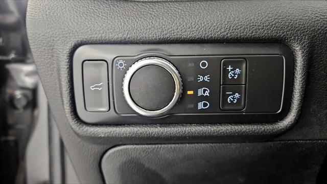 2022 Ford Explorer Base
