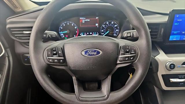 2022 Ford Explorer Base