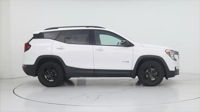2023 GMC Terrain AWD AT4