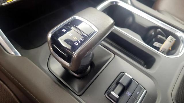 2022 GMC Sierra 1500 4WD Crew Cab Short Box Denali