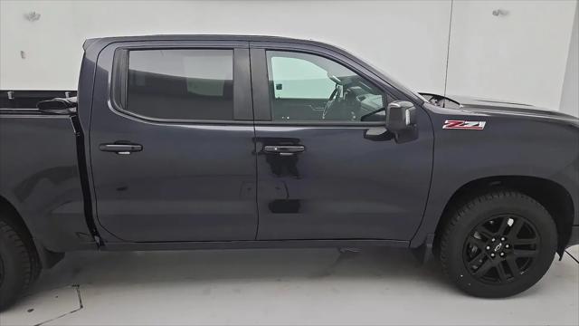 2022 Chevrolet Silverado 1500 4WD Crew Cab Short Bed RST