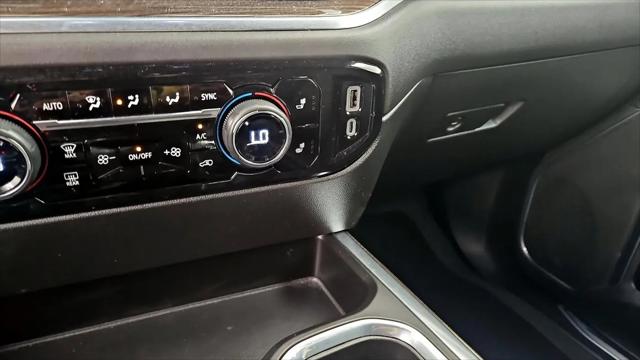 2022 Chevrolet Silverado 1500 4WD Crew Cab Short Bed RST