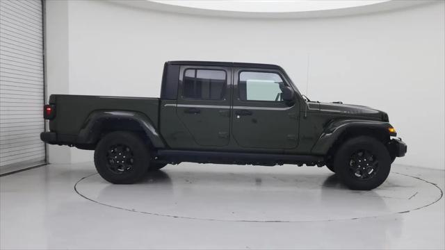 2023 Jeep Gladiator Sport