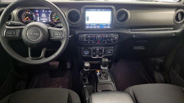 2023 Jeep Gladiator Sport