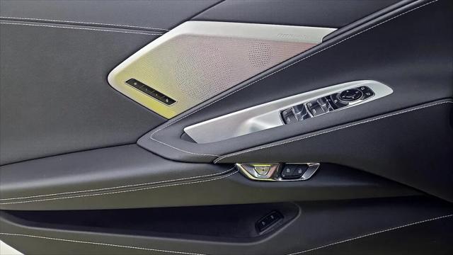 2023 Chevrolet Corvette Stingray RWD Convertible 2LT