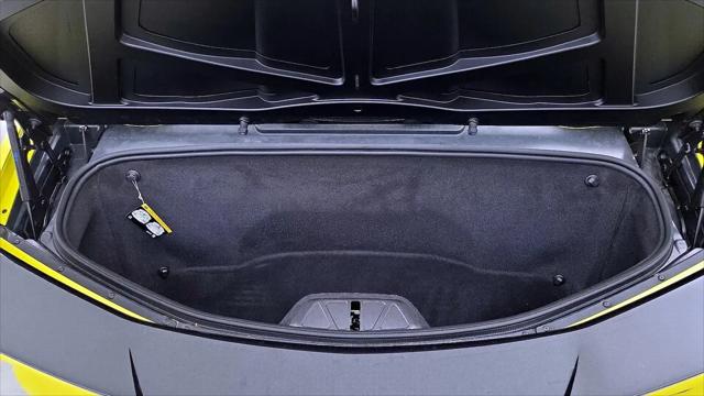 2023 Chevrolet Corvette Stingray RWD Convertible 2LT