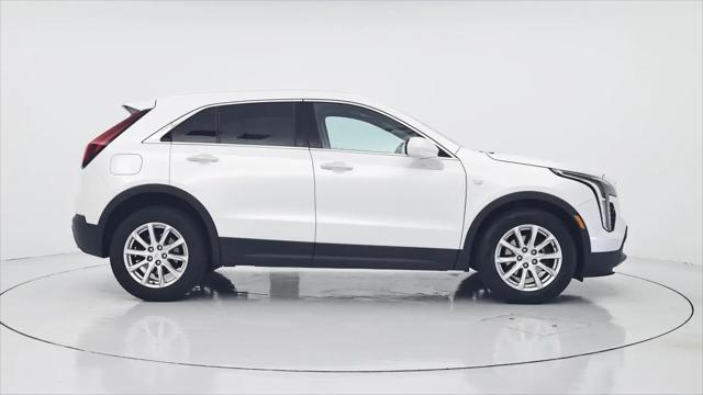 2023 Cadillac XT4 AWD Luxury