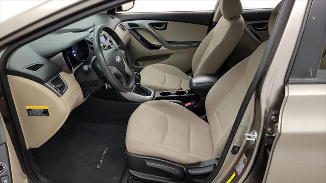 2014 Hyundai Elantra SE