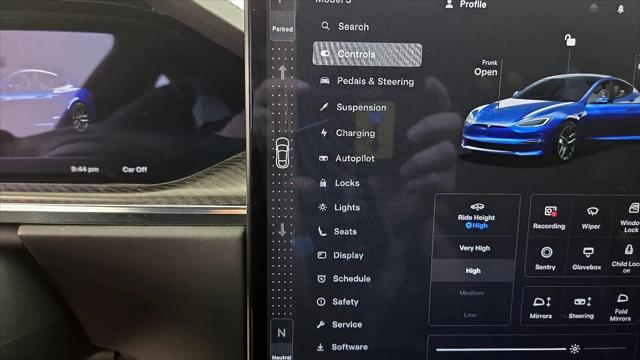 2021 Tesla Model S Plaid Tri Motor All-Wheel Drive