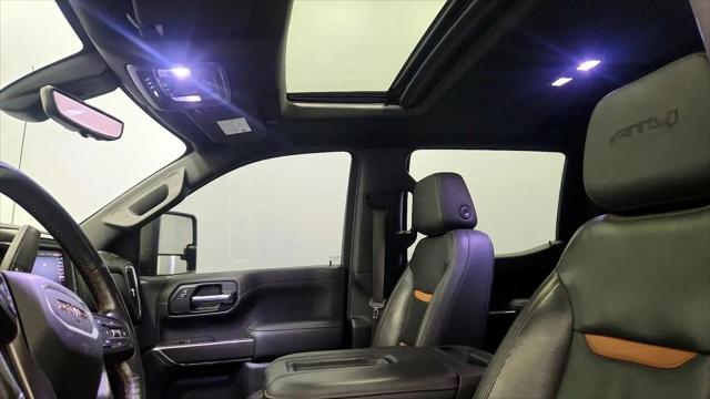 2020 GMC Sierra 1500 4WD Crew Cab Standard Box AT4