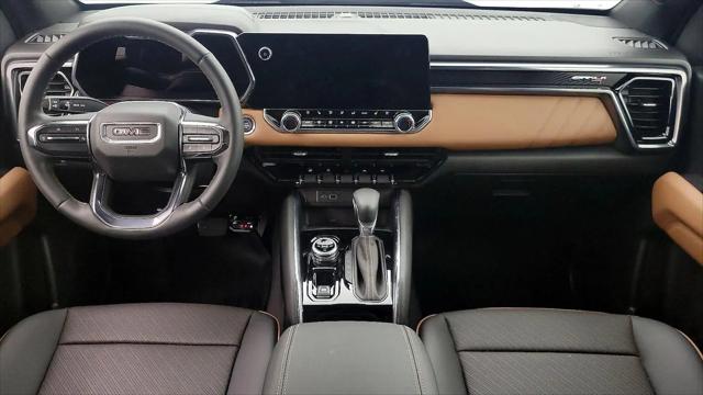 2023 GMC Canyon 4WD Crew Cab Short Box AT4