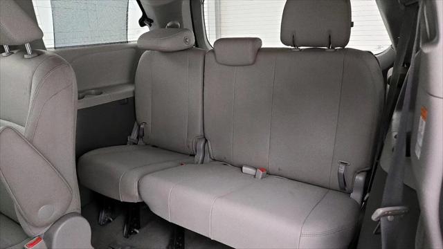 2015 Toyota Sienna XLE 8 Passenger