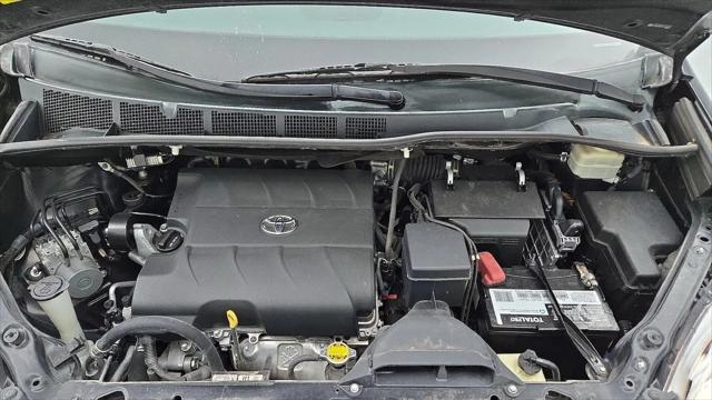 2015 Toyota Sienna XLE 8 Passenger