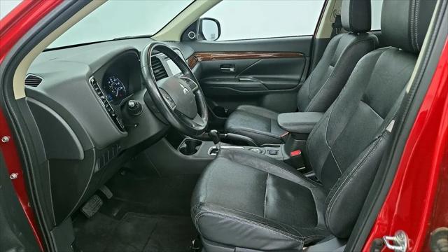 2015 Mitsubishi Outlander SE