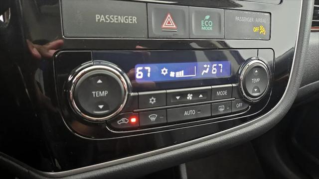 2015 Mitsubishi Outlander SE