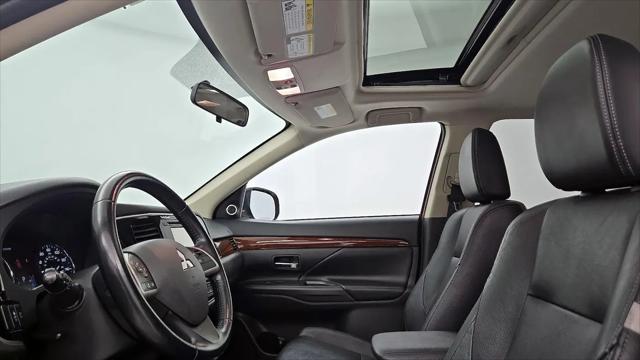 2015 Mitsubishi Outlander SE