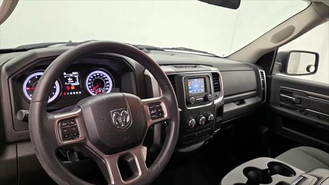 2022 Ram 1500 Classic SLT Crew Cab 4x2 5'7" Box