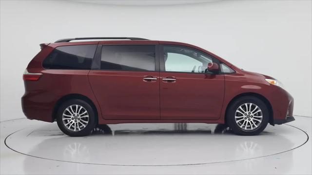 2019 Toyota Sienna Limited Premium 7 Passenger