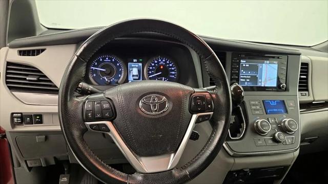 2019 Toyota Sienna Limited Premium 7 Passenger
