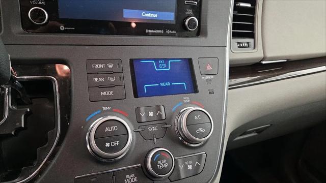 2019 Toyota Sienna Limited Premium 7 Passenger