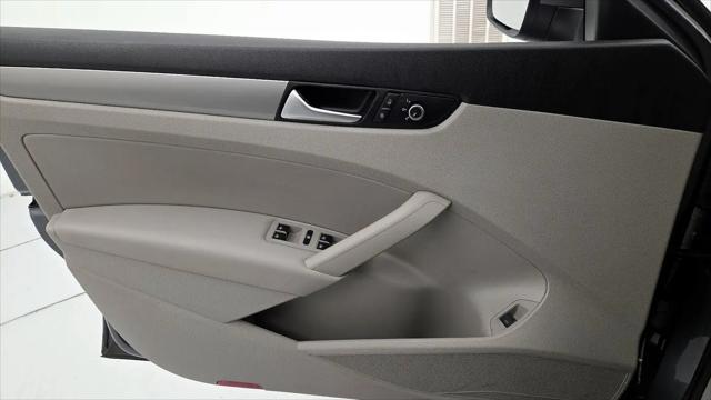 2015 Volkswagen Passat 1.8T Limited Edition