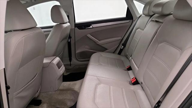 2015 Volkswagen Passat 1.8T Limited Edition